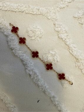 Van Cleef bracelet authentic
